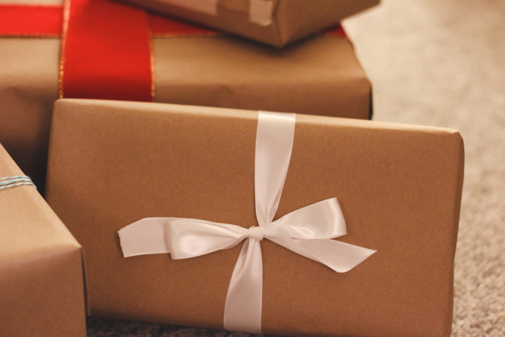 gift-wrap-ideas-2